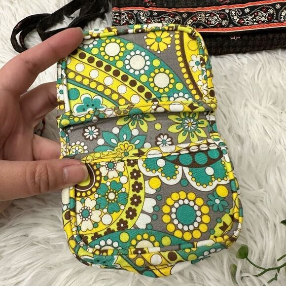 Vera Bradley 3 Piece Assorted Lot Mini wallets & Foldable Crossbody Bag Retired - Picture 5 of 11